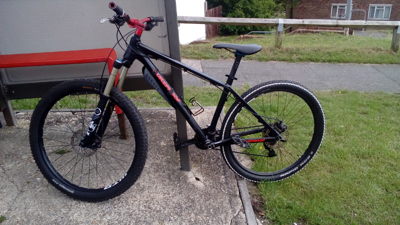 brand x mountain bike